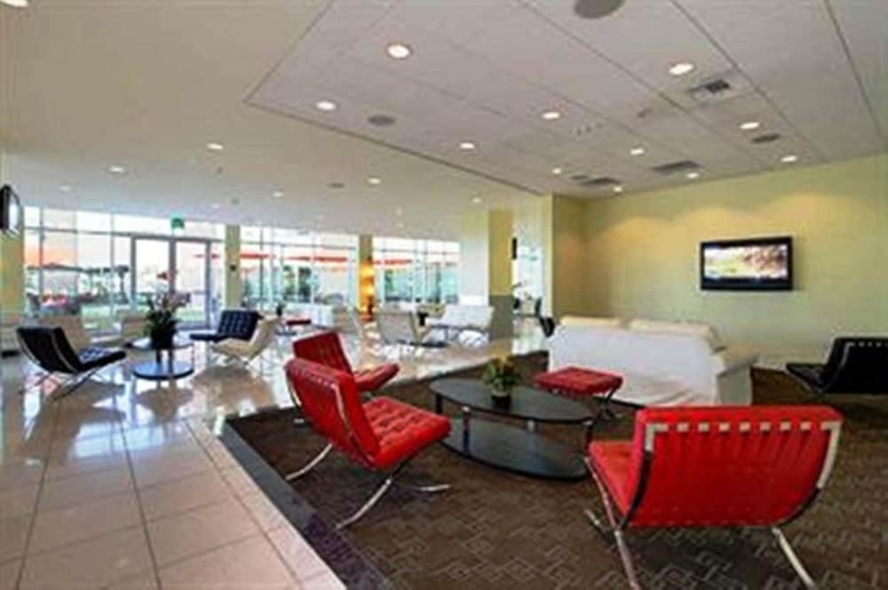 University Plaza Waterfront Hotel 32/50