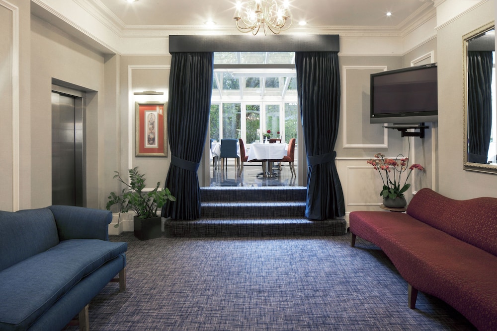 Grange Buckingham Hotel 45/58