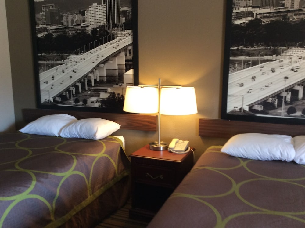Super 8 by Wyndham Chattanooga/East Ridge 21/53