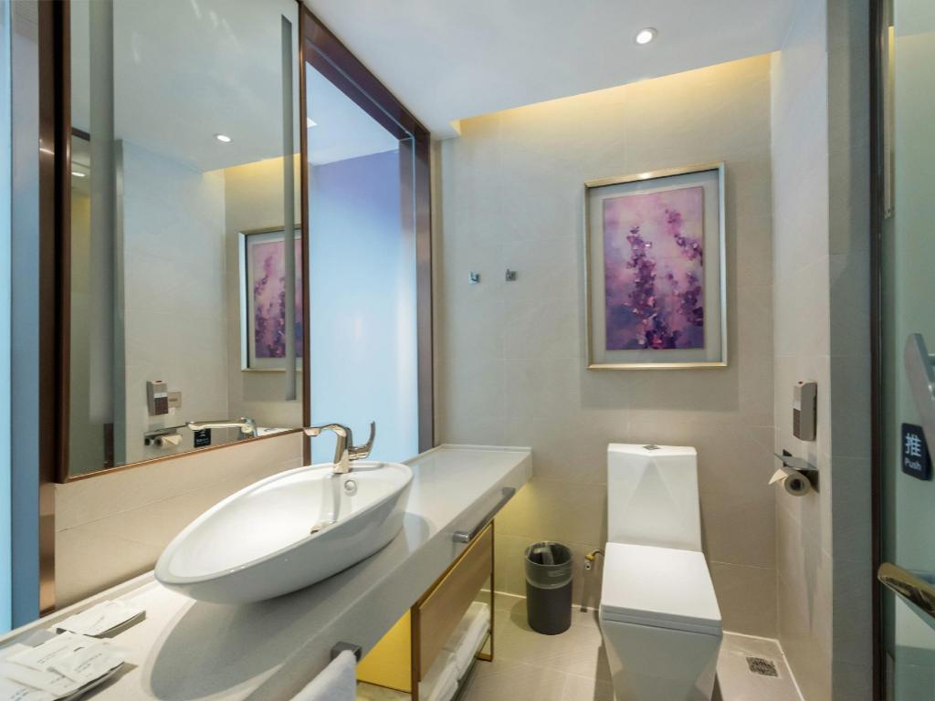 Lavande Hotel (Xiamen Zhongshan Road Pedestrian Street, Zhenhai Road Metro Station) 60/61