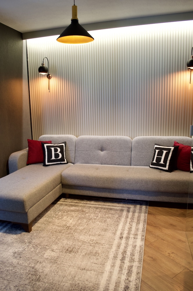 Basel Hotel 38/50
