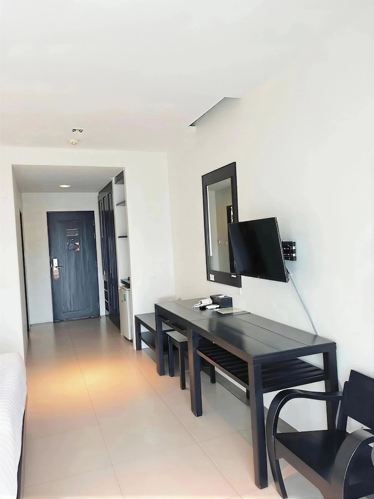 Phu Ke Ta the Hip Serviced Apartment And Hotel 61/66