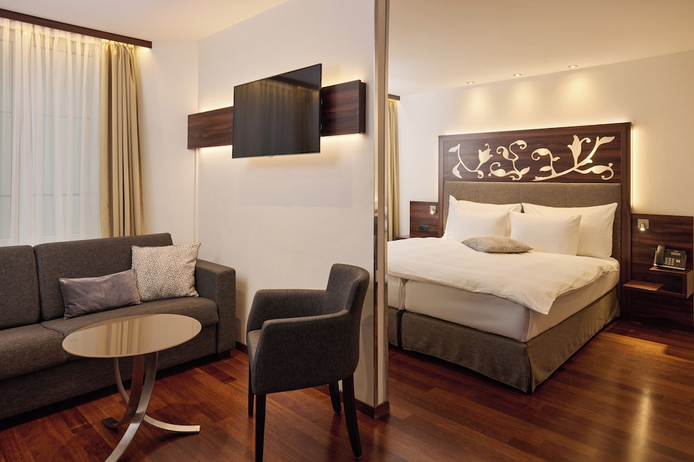 Scheuble Hotel 25/62