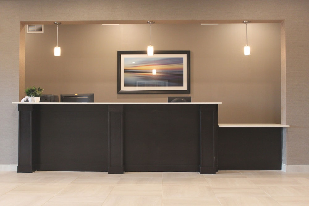Meridian Inn & Suites — photo 5