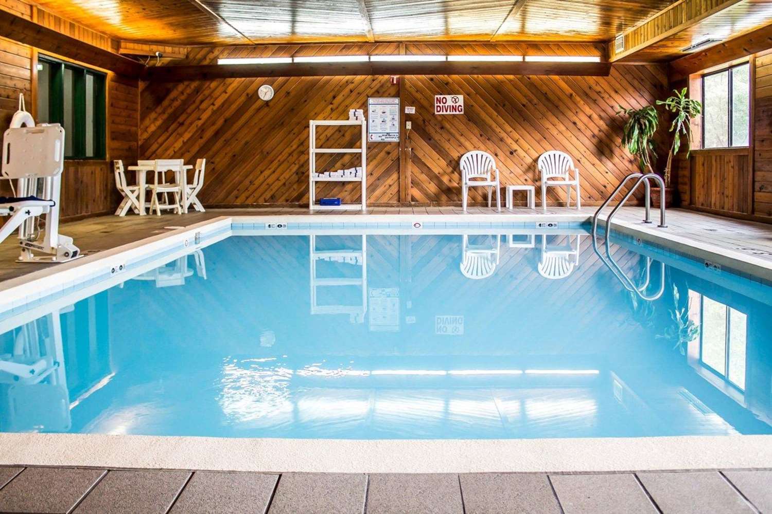 Quality Inn Minocqua 6/12