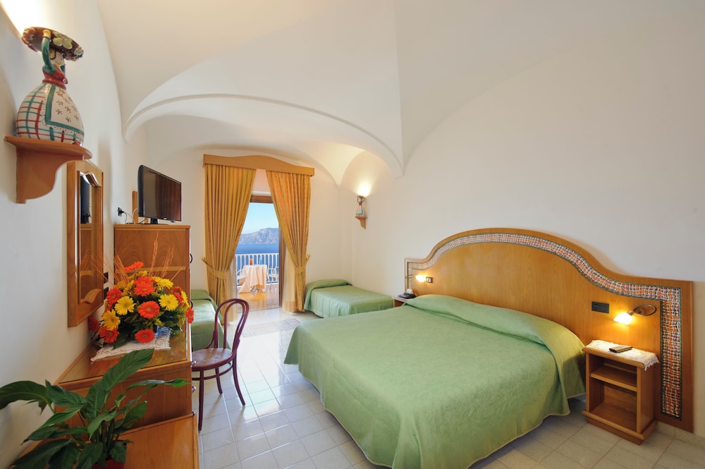 CLASSIC, QUADRUPLE, SEA VIEW, TERRACE