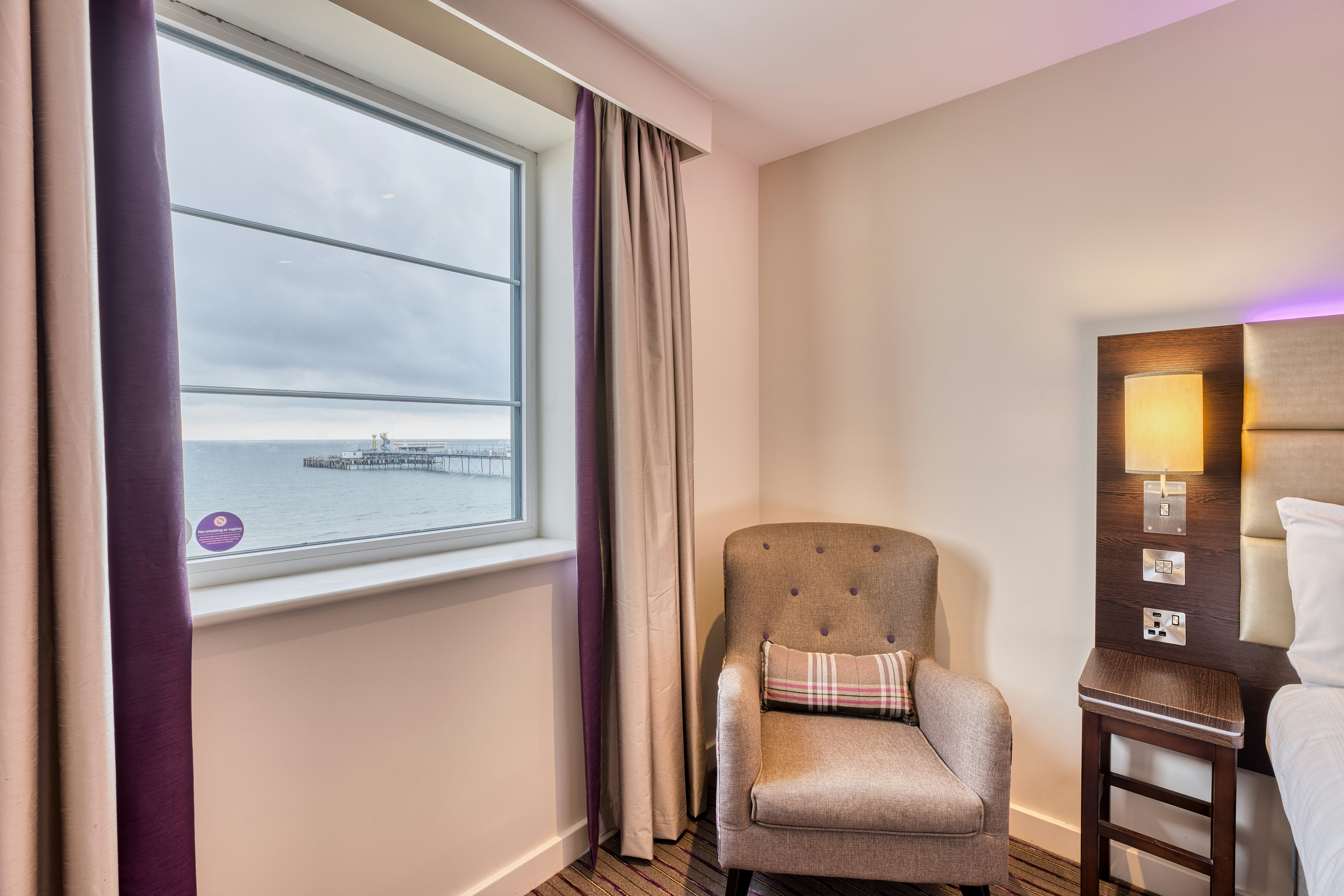 Premier Inn Isle of Wight Sandown (Seafront) 17/29