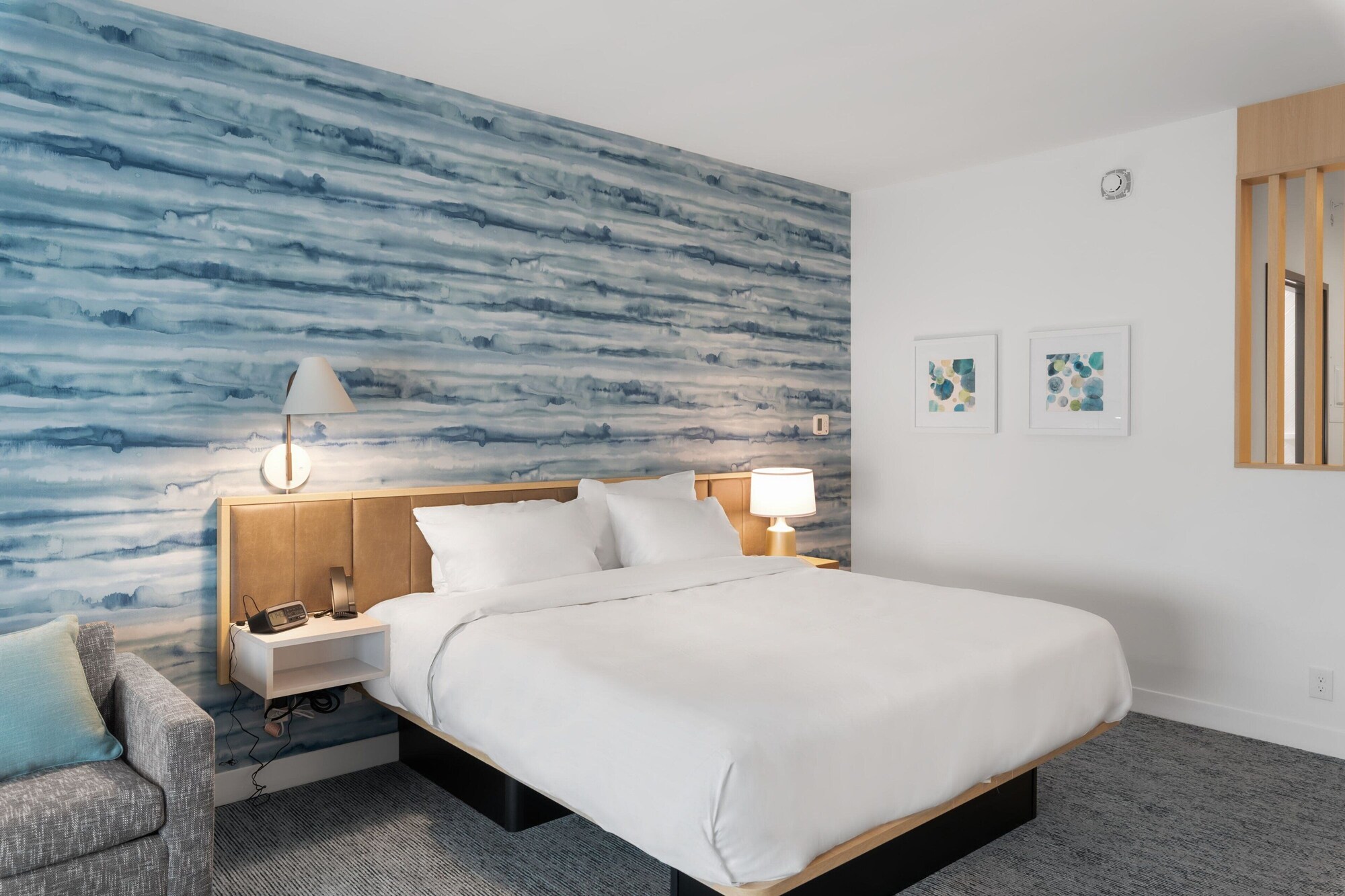 Studio, King Bed, Sofa