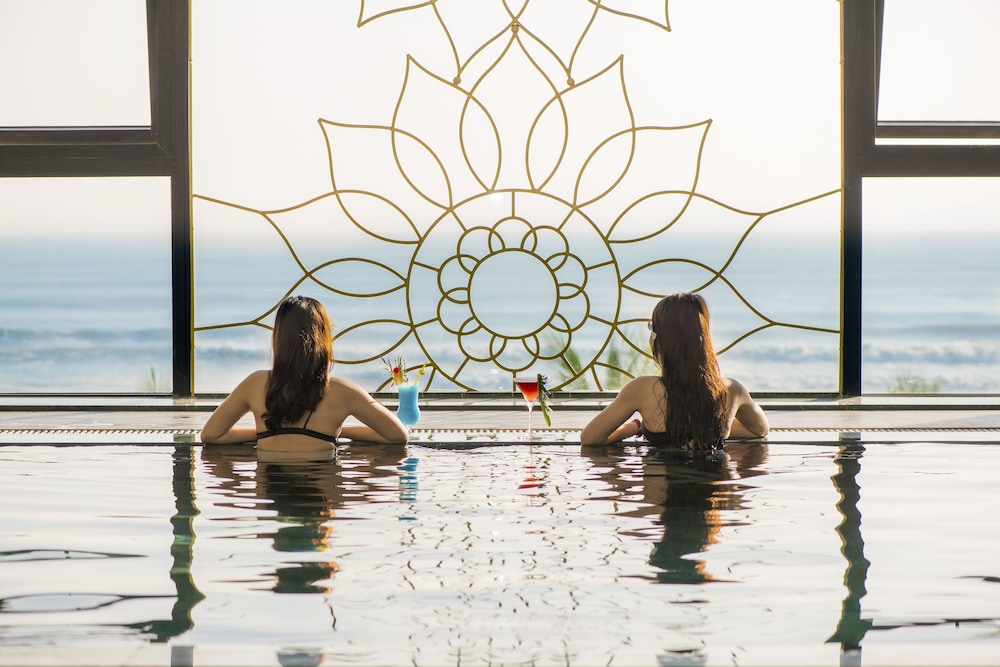 Eden Ocean View Hotel Da Nang 38/64