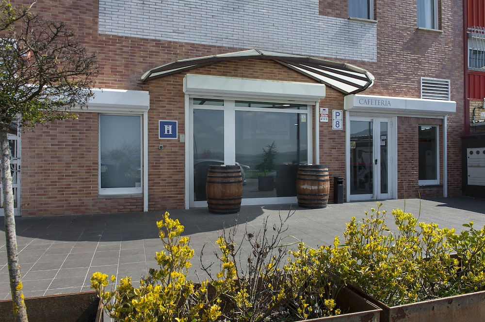 Iraipe Hostal Izaga 2/28