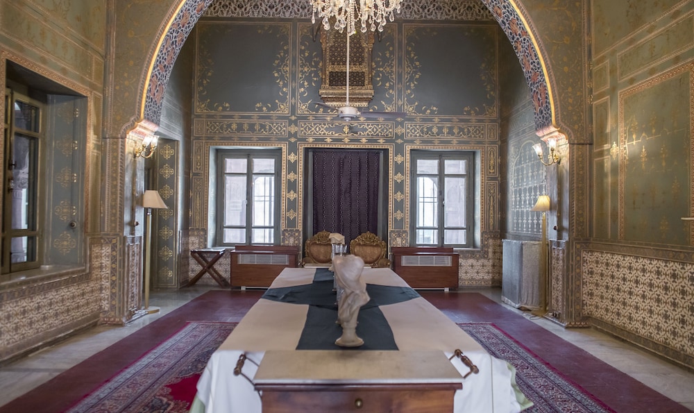 Laxmi Niwas Palace 23/65