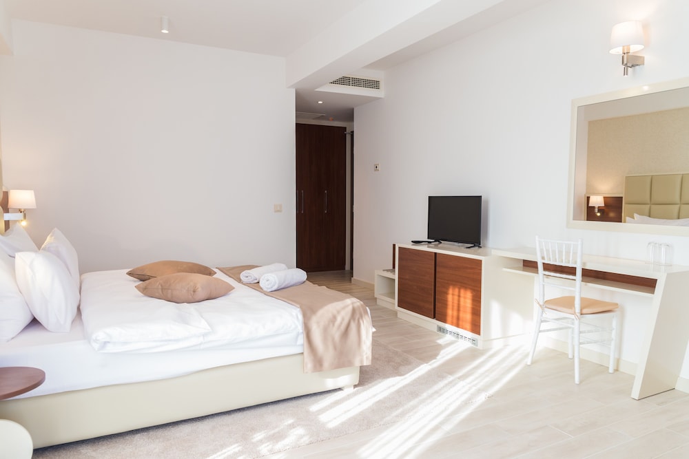 Hotel KADMO by Aycon 16/71