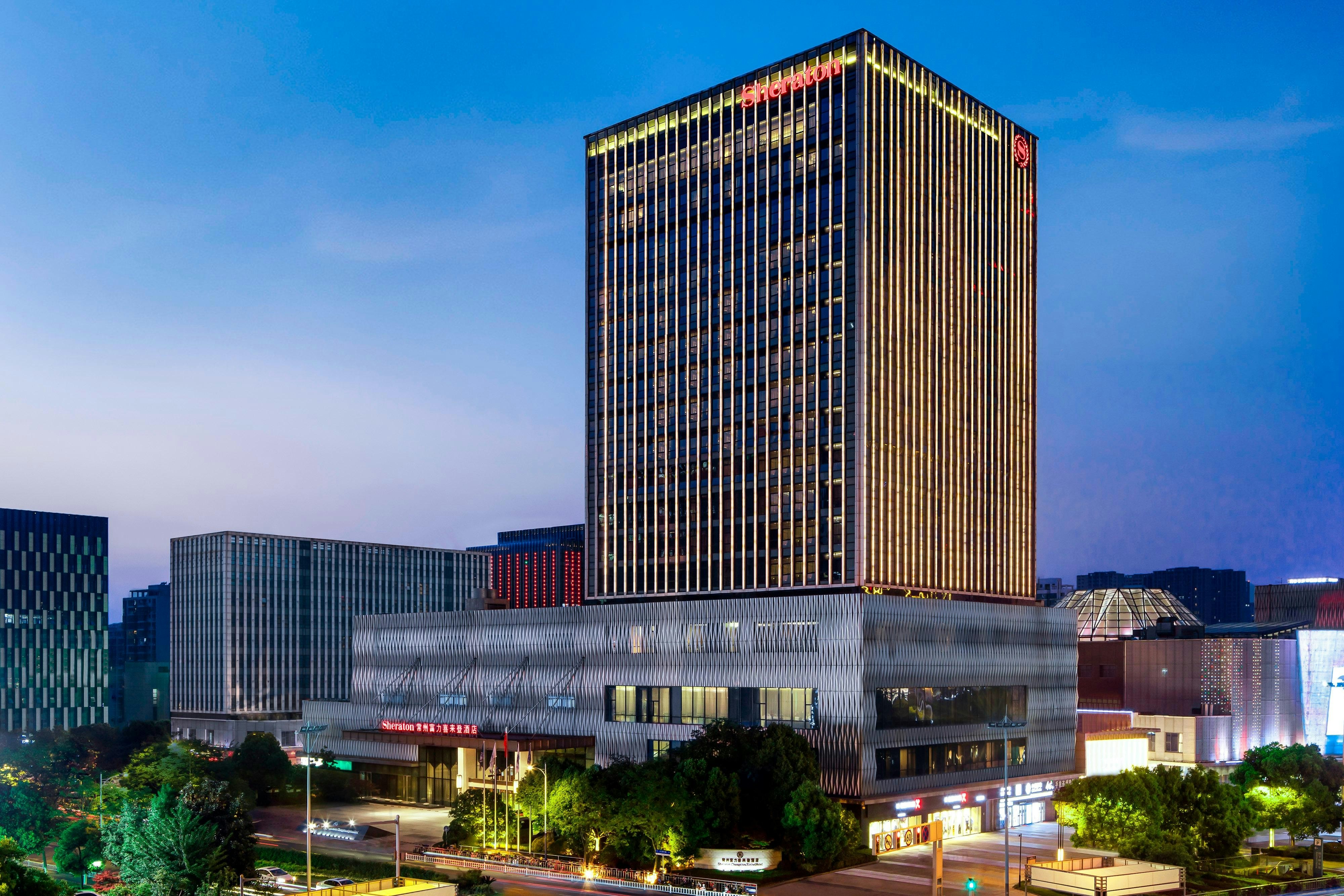 Sheraton Changzhou Xinbei Hotel 1/14