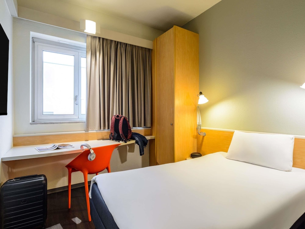 STANDARD, SINGLE BED