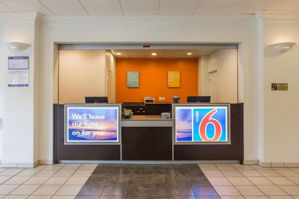 Motel6 Cutler Bay, FL - Miami 7/65