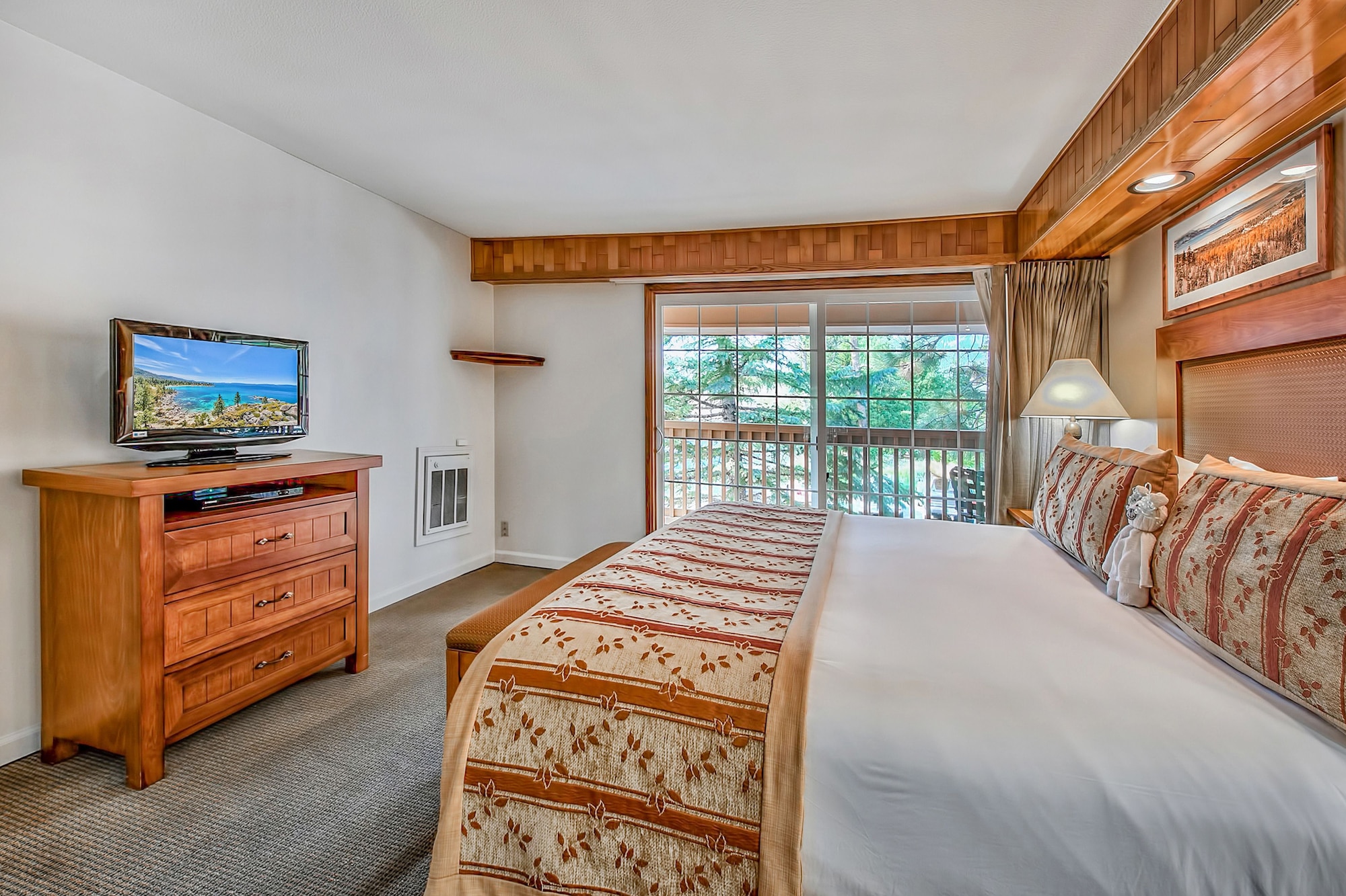 2 BEDROOMS, 3 BATHROOMS