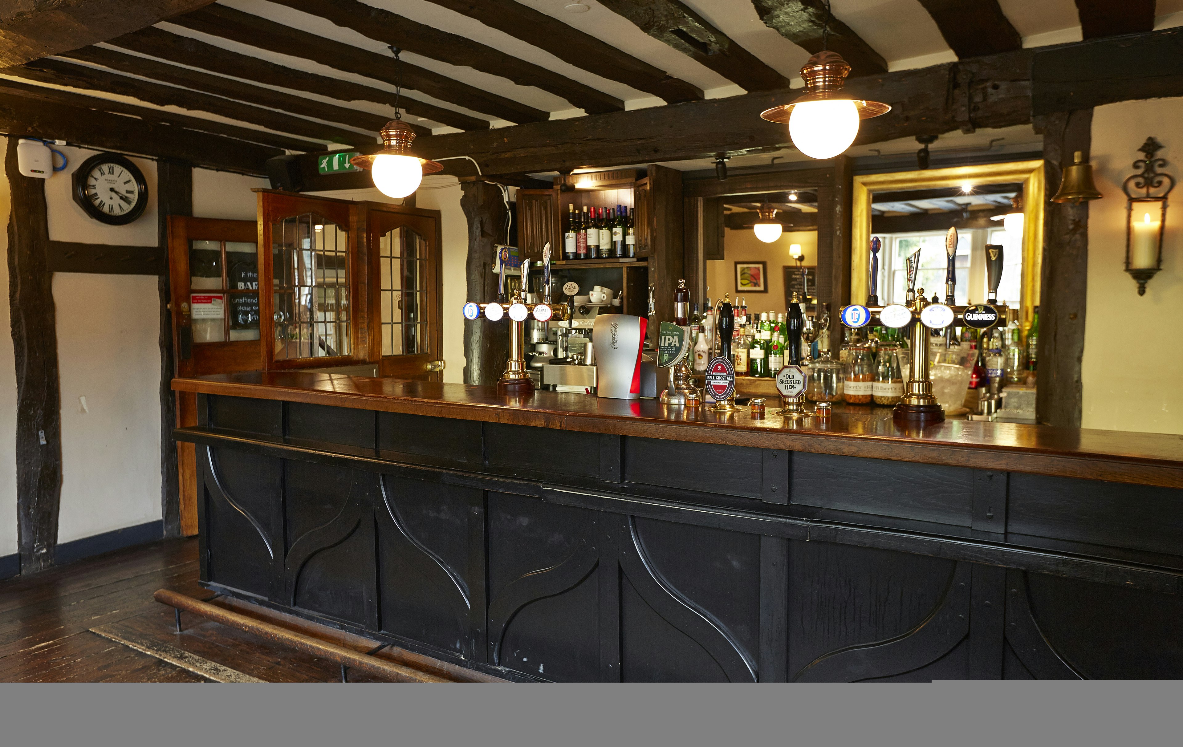 Bell Hotel 14/16