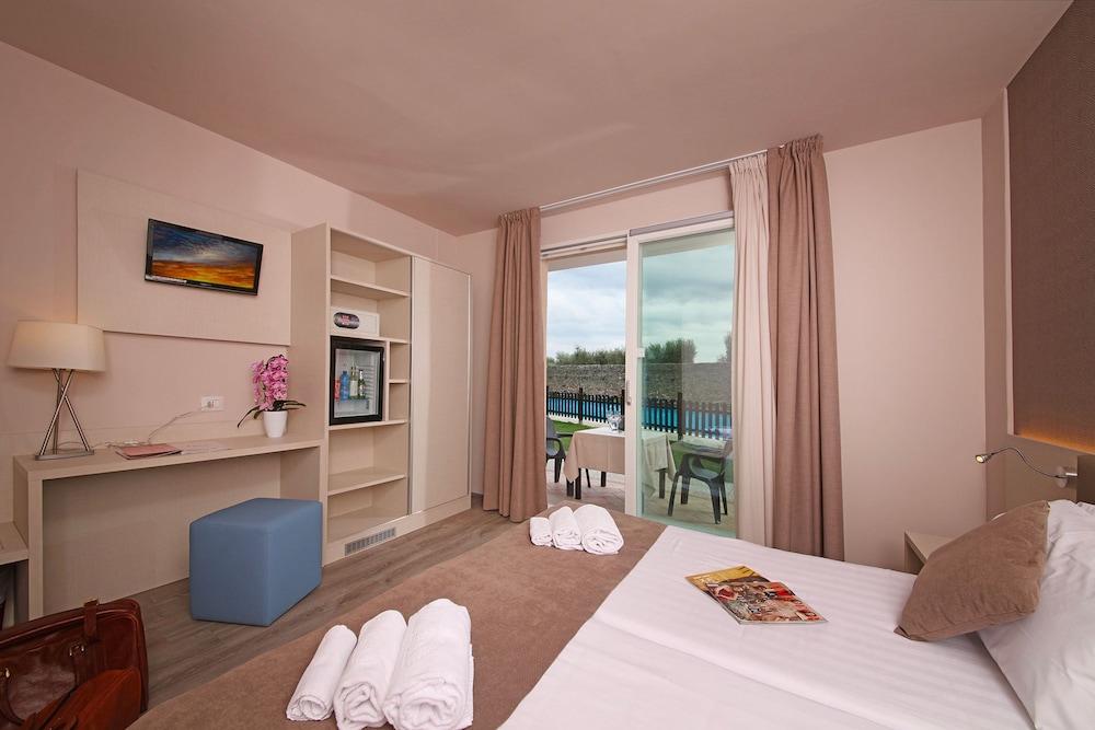 Hotel Splendid Sole 23/68