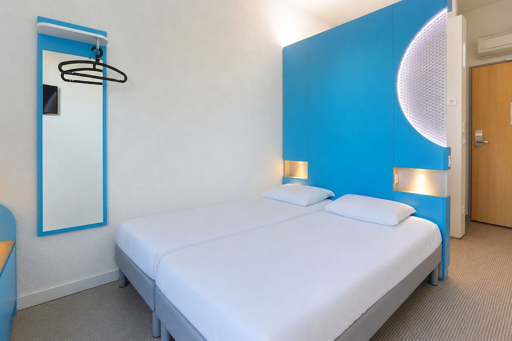 First Inn Hotel Paris Sud Les Ulis 16/48
