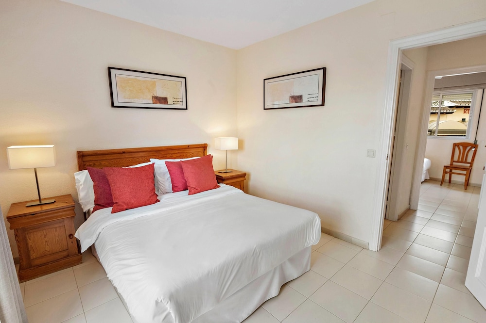 Ramada Hotel and Suites By Wyndham Costa Del Sol 31/75