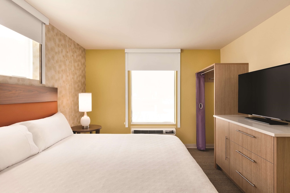 Home2 Suites by Hilton Phoenix Tempe, University Research Park 12/66