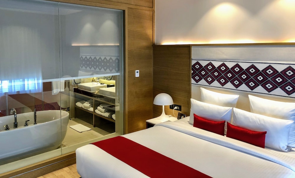 Novotel Guwahati GS Road 12/70