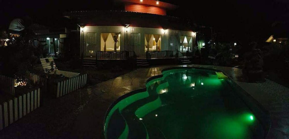 Netlada Resort 7/30