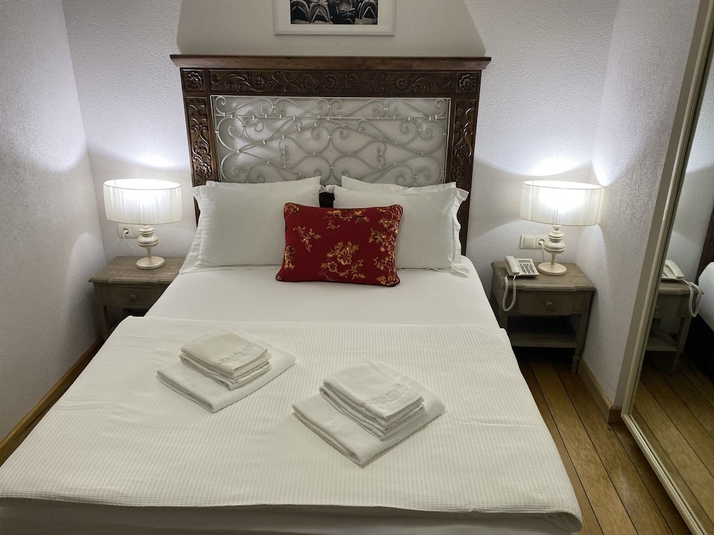 Nisi Hotel 27/63