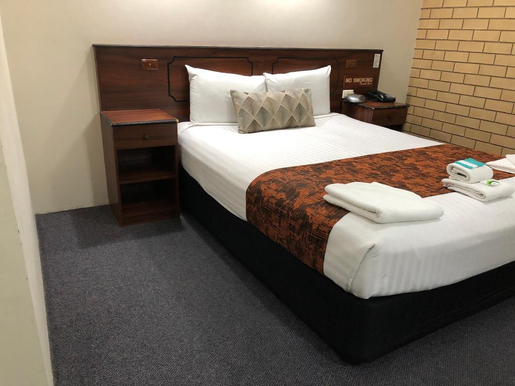 Chermside Motor Inn 13/39