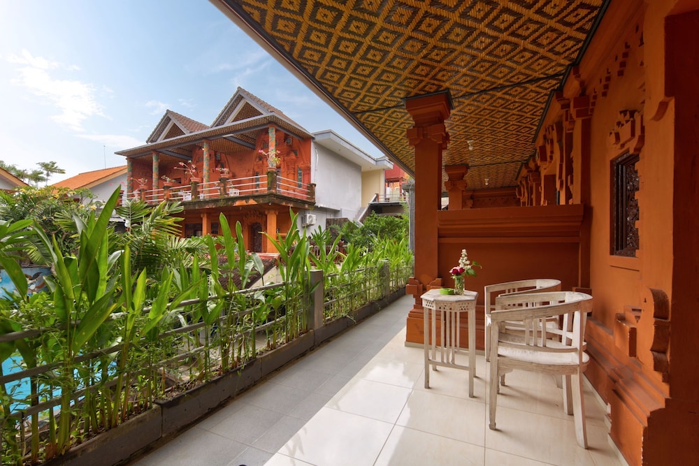 Lumbung Sari Hotel 3/50
