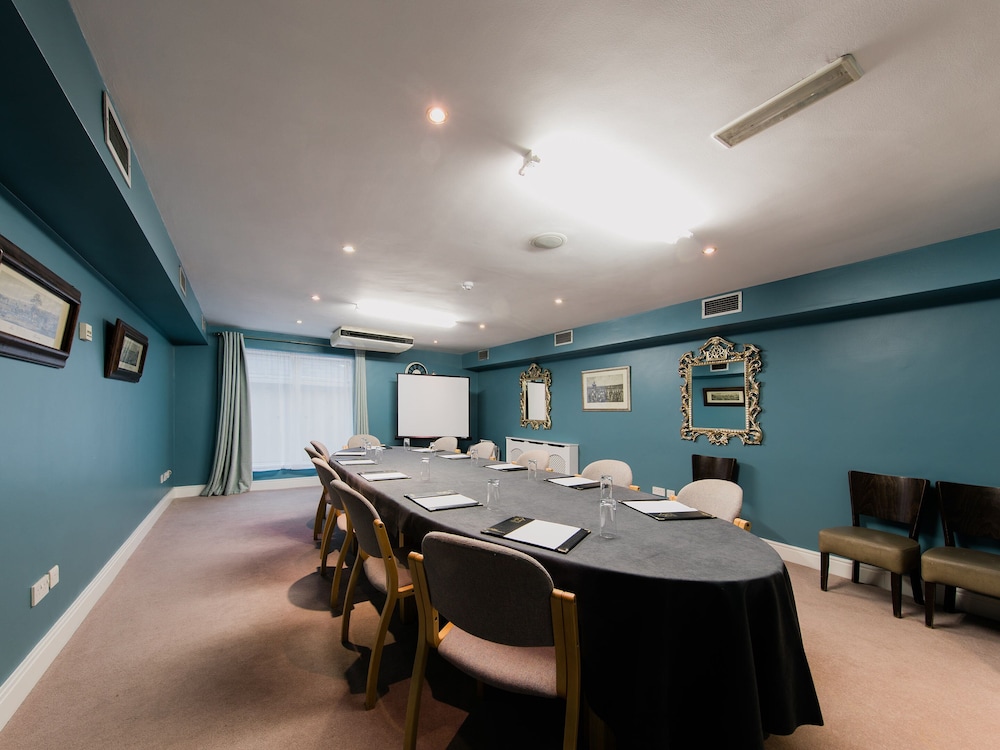 ABBEYLEIX MANOR HOTEL 23/35