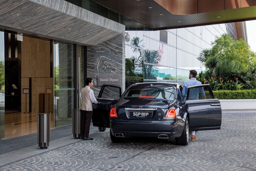 Dusit Thani Laguna Singapore 55/65