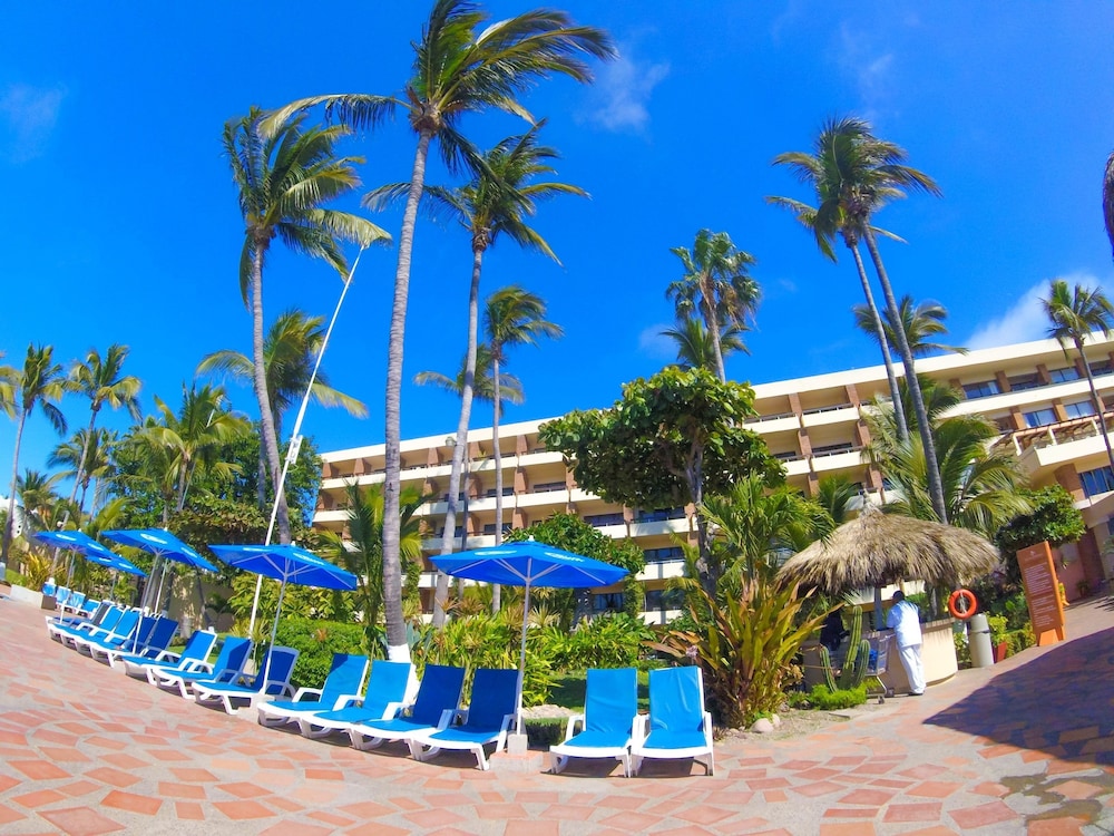 The Palms Resort of Mazatlan 8/67