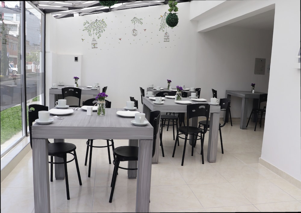 Ayenda 1024 Agora Inn 26/29