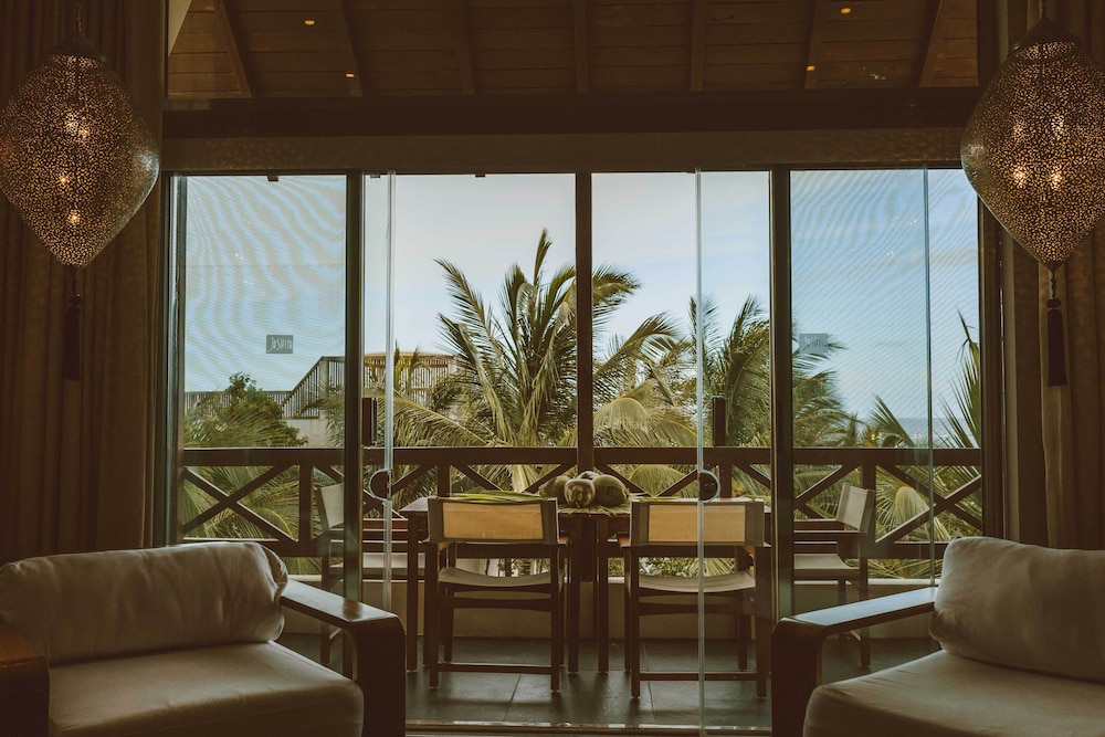 JASHITA HOTEL BOUTIQUE 71/84