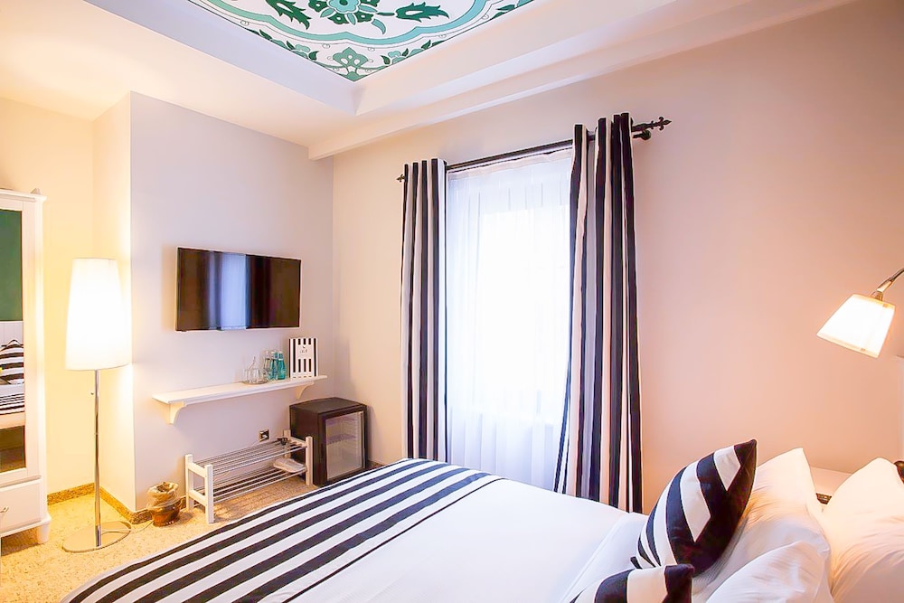 Araf Hotel 10/50