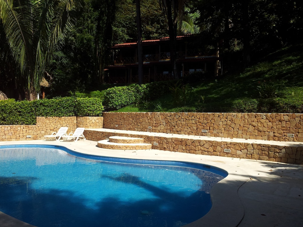 Esencia Hotel And Villas 23/65