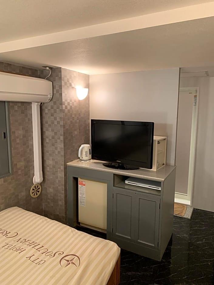 City Hotel Southern Cross 22/58
