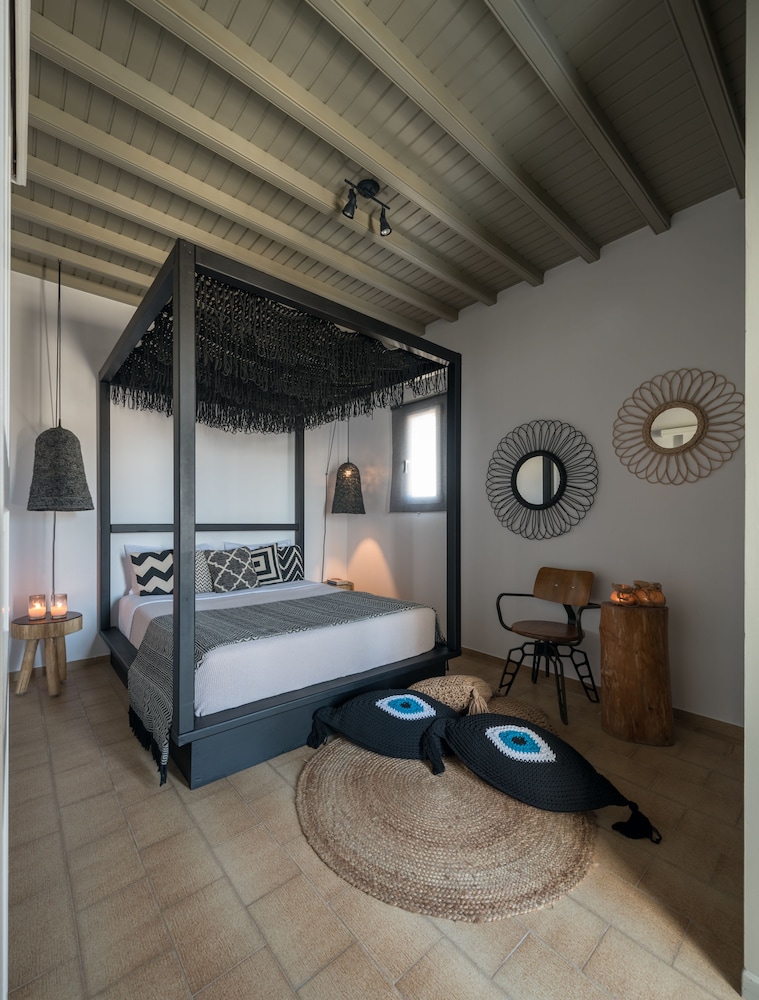 OLIVE MYKONOS VILLAS 32/73