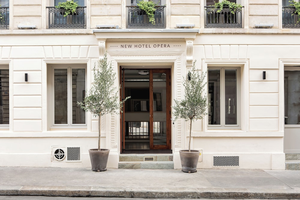 New Hotel Opera 2/57