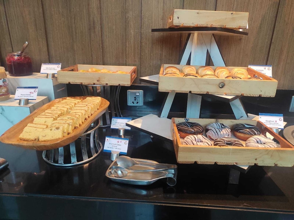 Fortune Select SG Highway, Ahmedabad - Member ITC Hotels Group 19/39