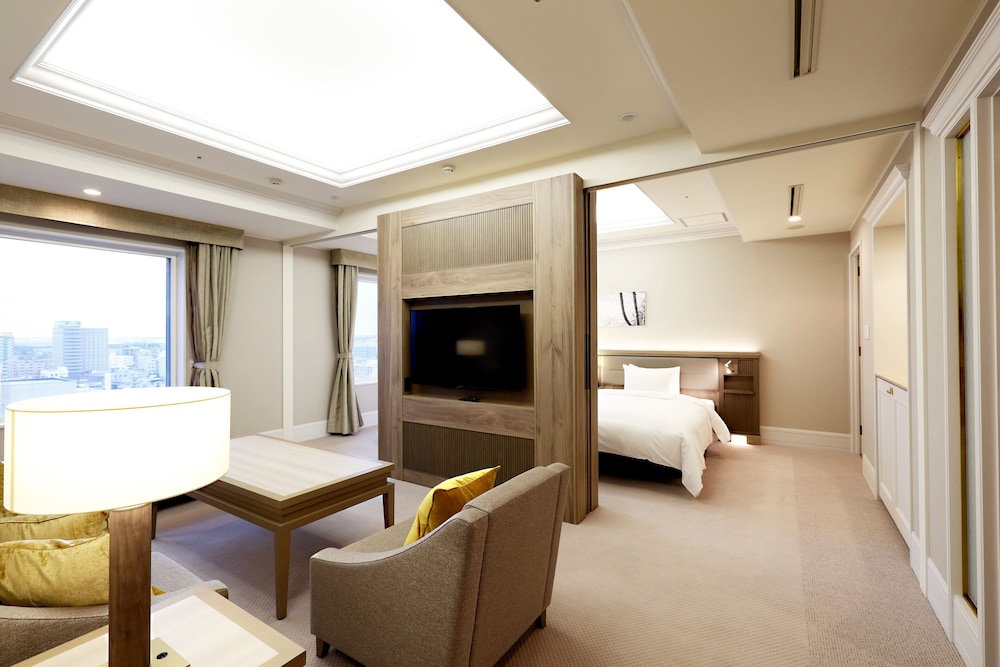 Ana Crowne Plaza Chitose 54/78
