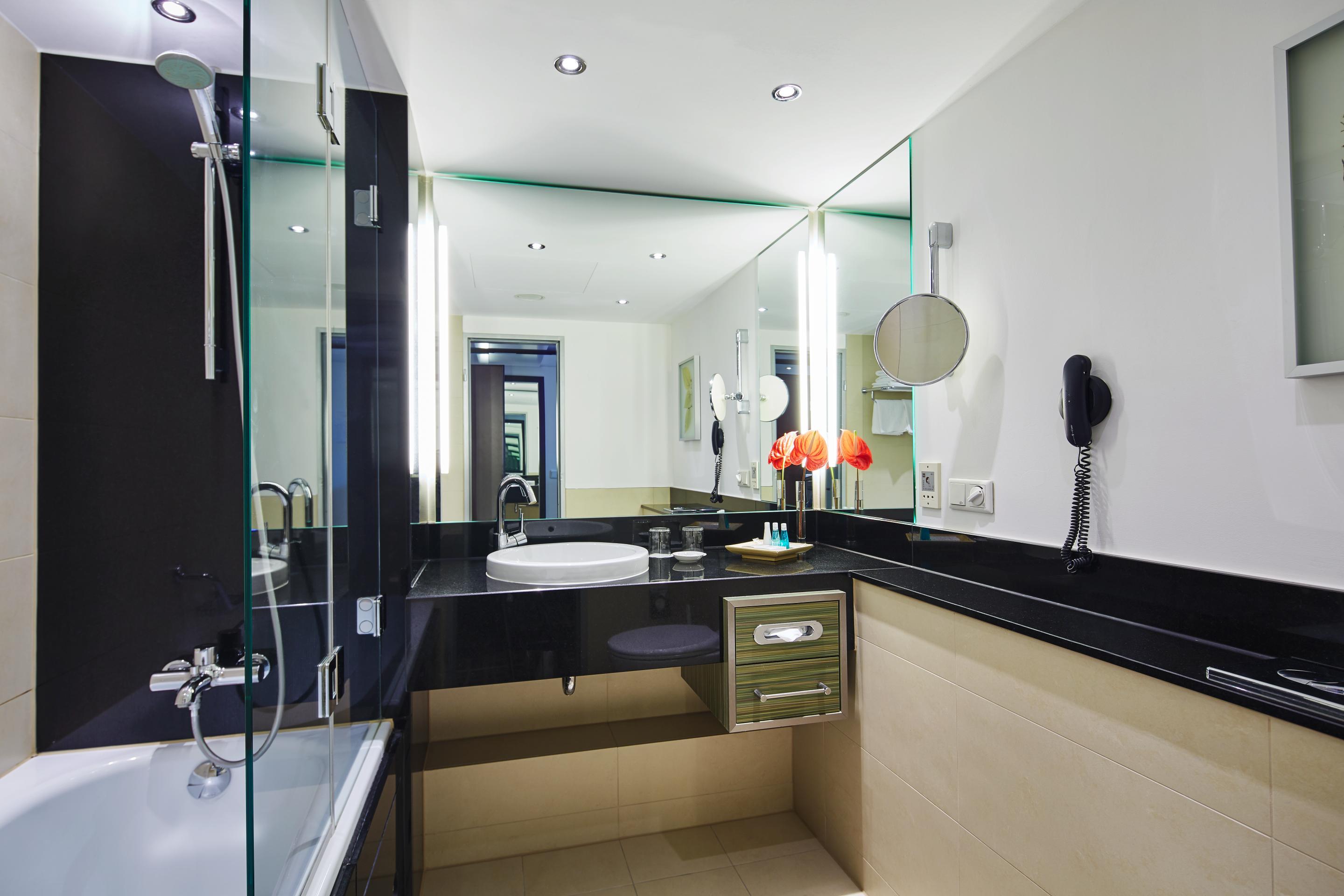 غرفة سوبيريور مفردة، DoubleTree by Hilton Berlin Ku’damm 3/4