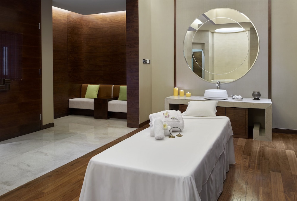 The Westin Pazhou 24/50