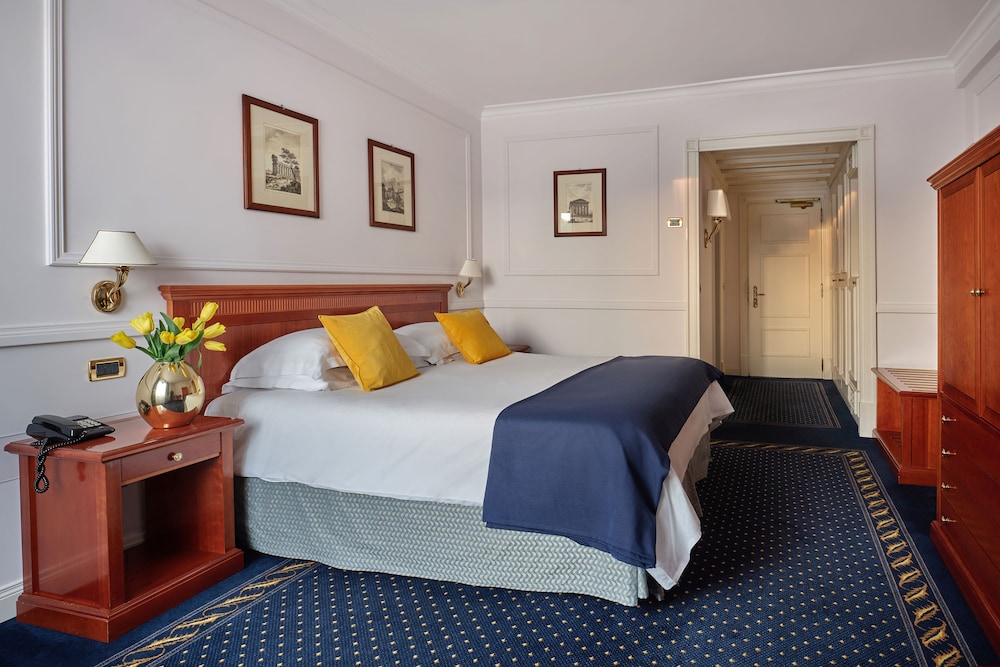 Savoy Beach Hotel 18/50