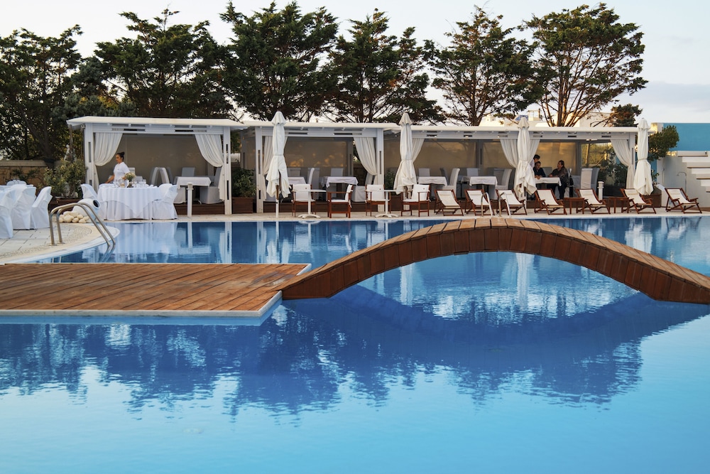 Chora Resort Spa 5/50