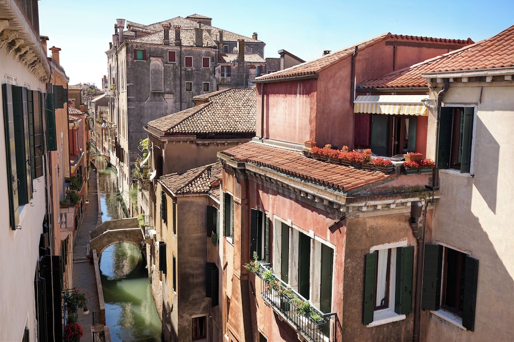 PALAZZO GIOVANELLI - GRAN CANAL 2/75