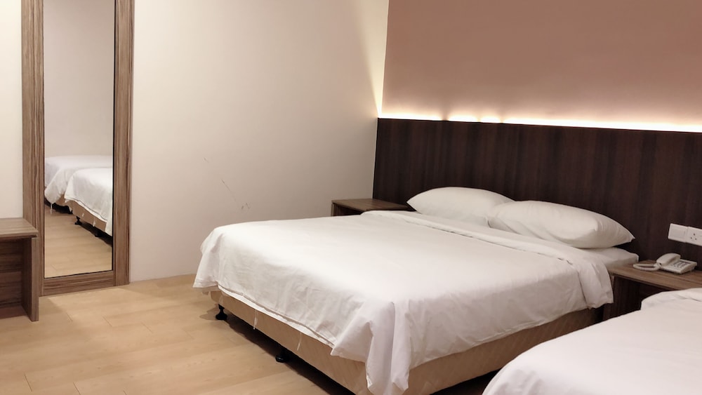 Tumike Hotel 20/58