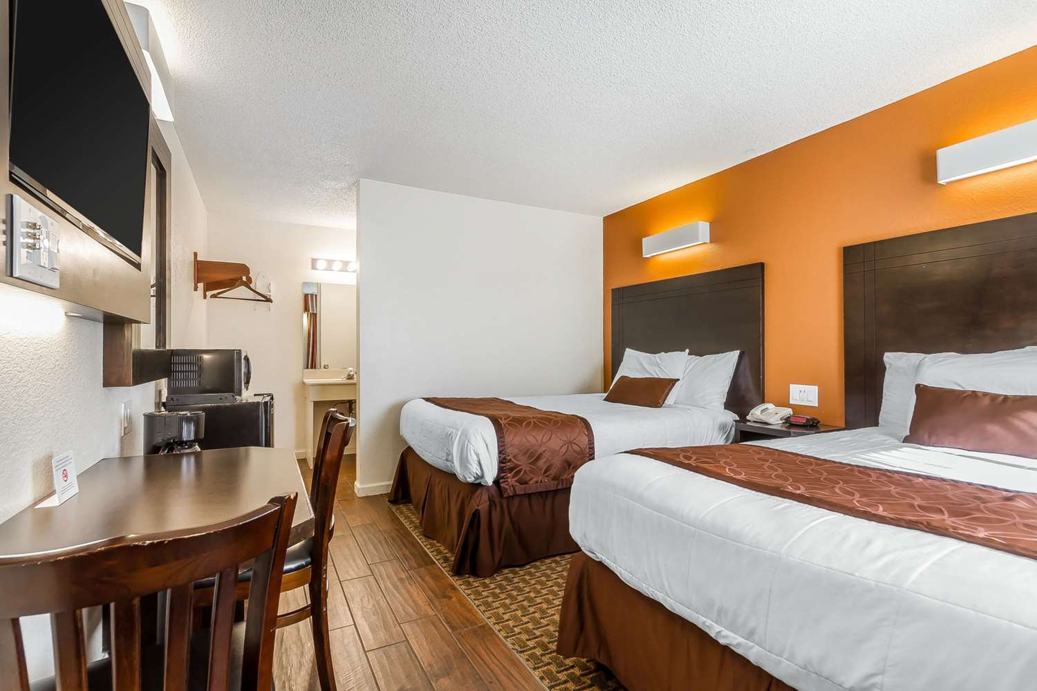 Room, 2 Double Beds