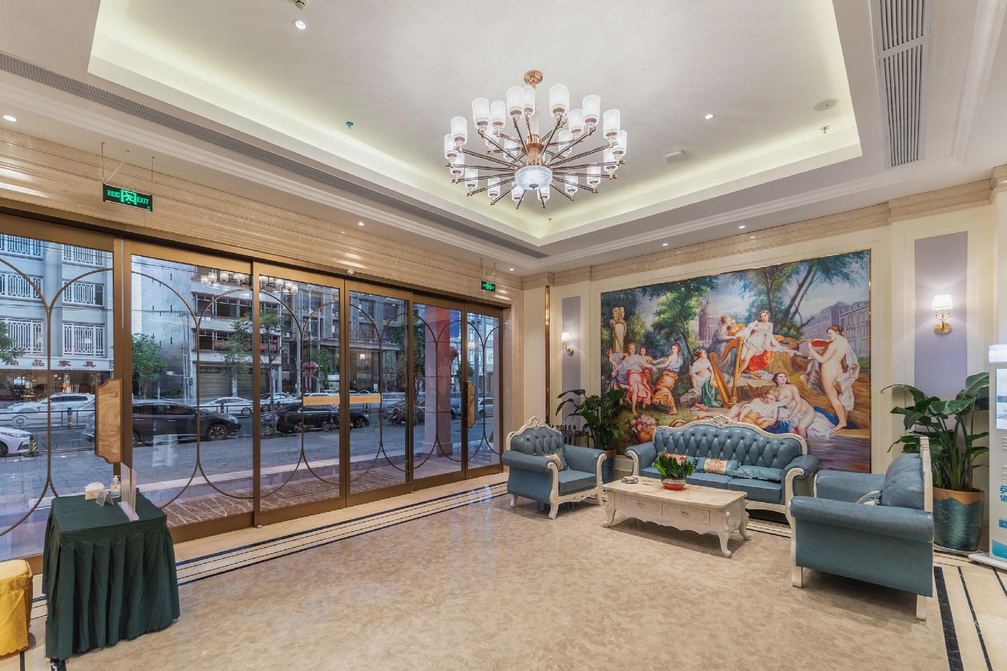 Vienna Hotel (Lingao store) 42/50